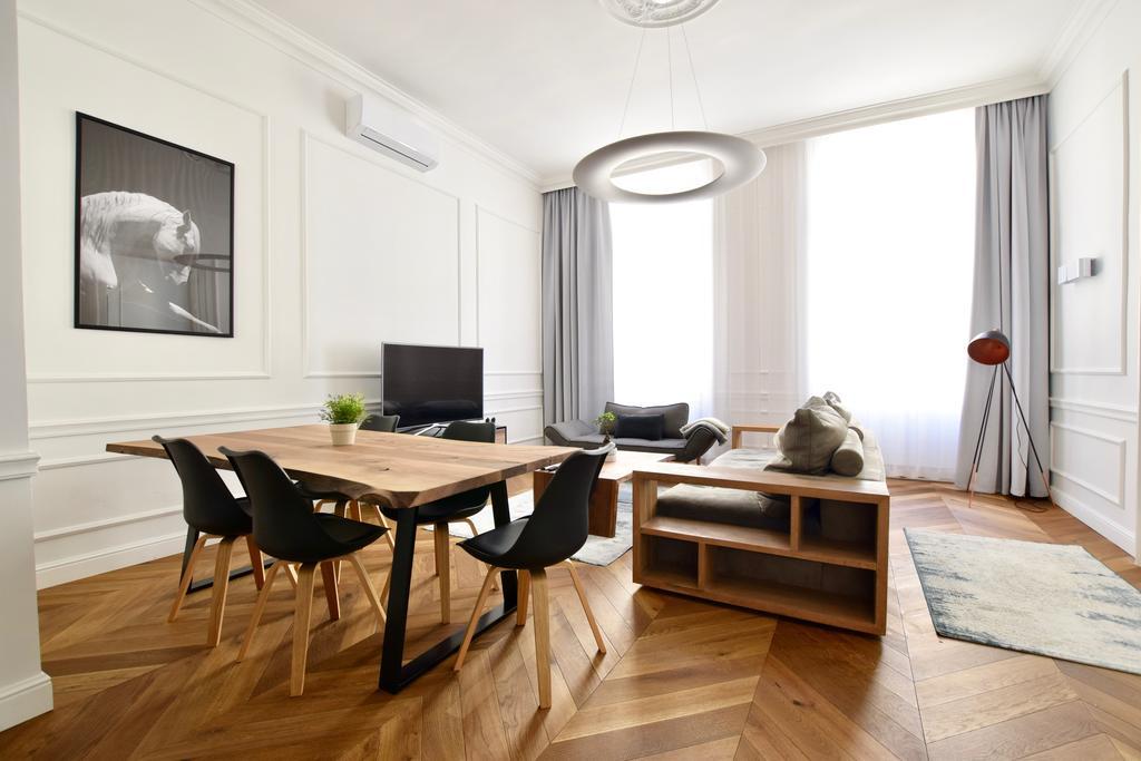 בודפשט Luxury Apartment By Hi5 - Bazilika Suite מראה חיצוני תמונה